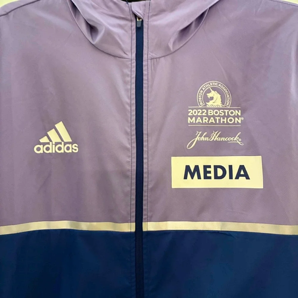 Adidas 2022 Boston Marathon Media Jacket Mens M Purple Blue Running